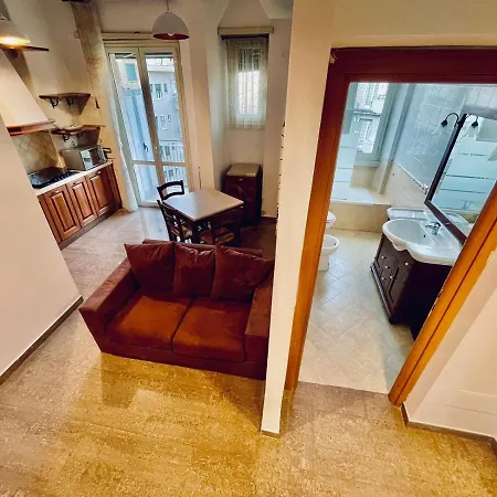 Interno Dieci Apartament *